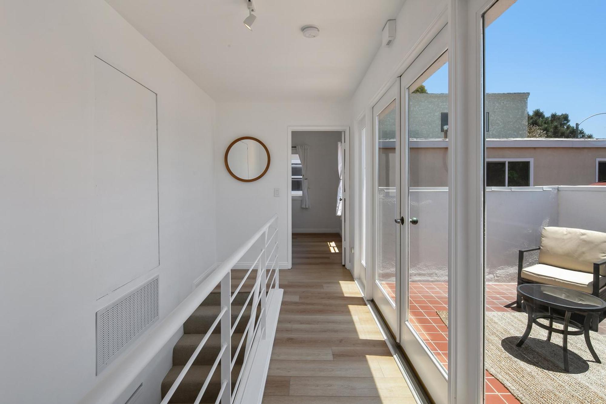Exclusive 2bd 3ba With Balcony Los Ángeles